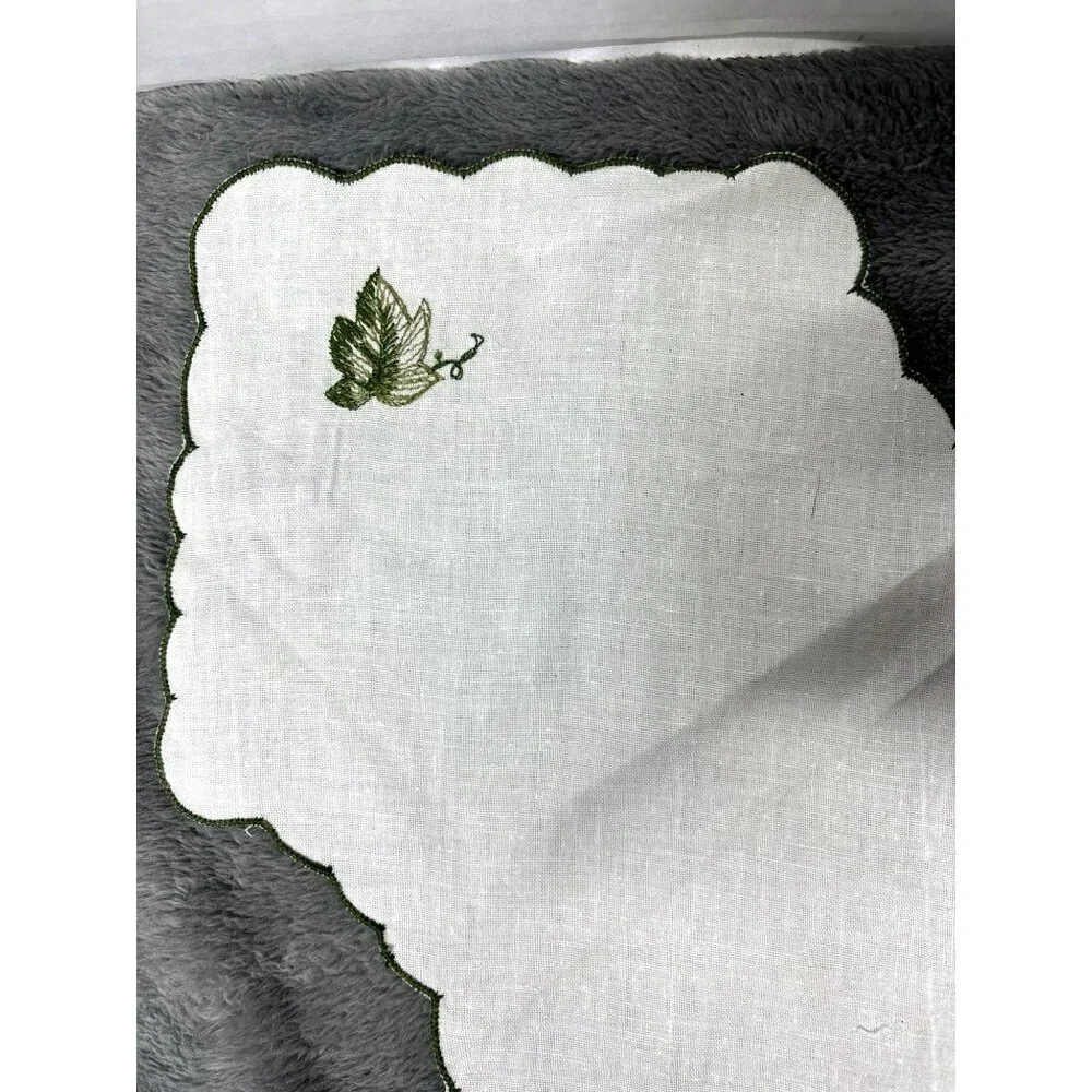 Vtg Embroidered Handmade Bread Basket Warmer 17x17 Cottage Country Core Fruits